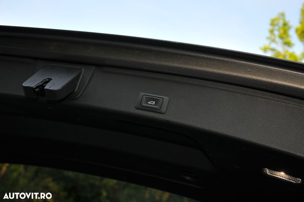 Audi A4 40 TDI S tronic S line - 27