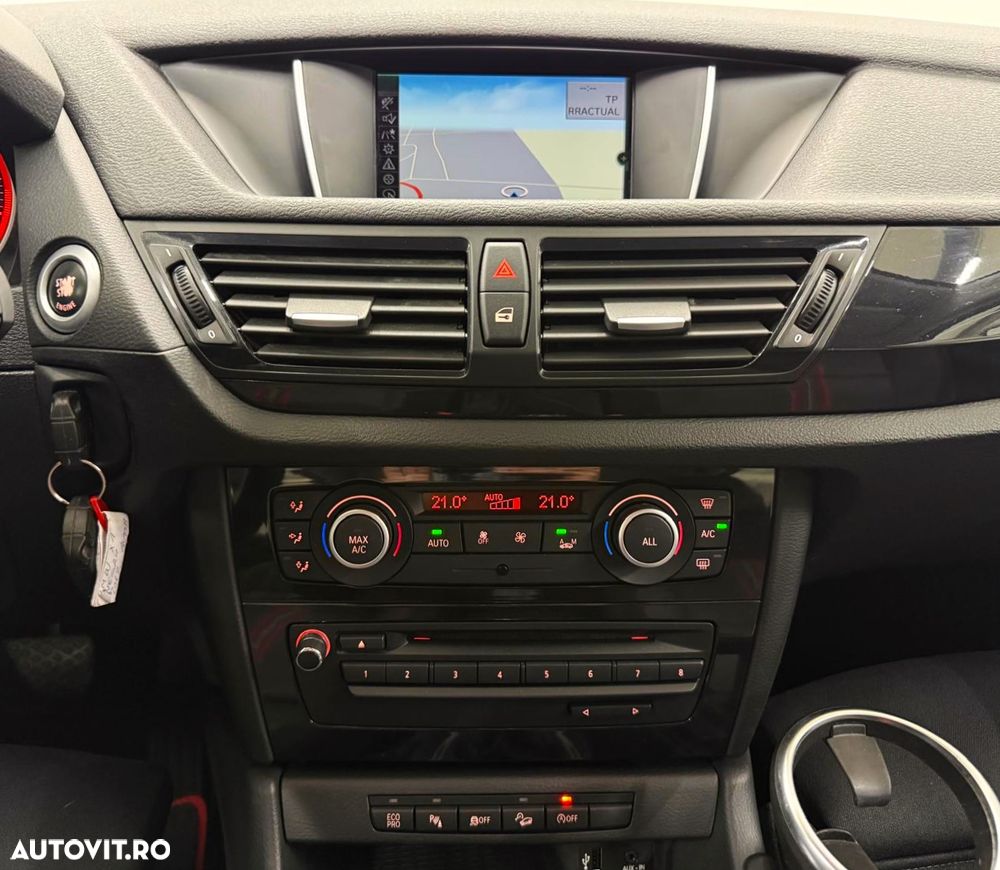 BMW X1 xDrive18d Aut. Sport Line - 8