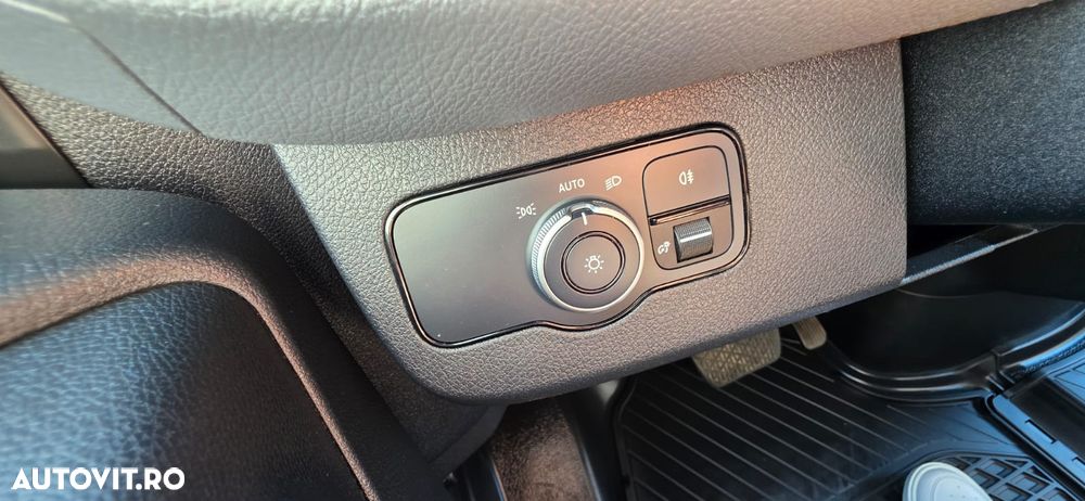 Mercedes-Benz Sprinter - 10