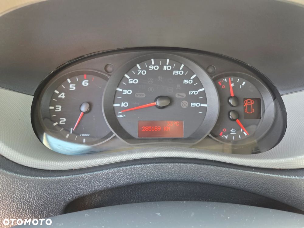 Renault Master - 15