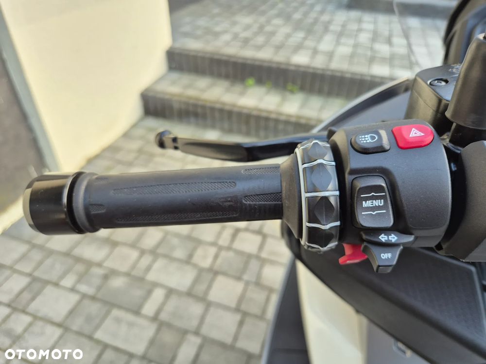 BMW C 400 GT - 30