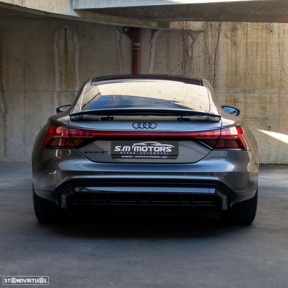 Audi e-tron GT quattro - 8