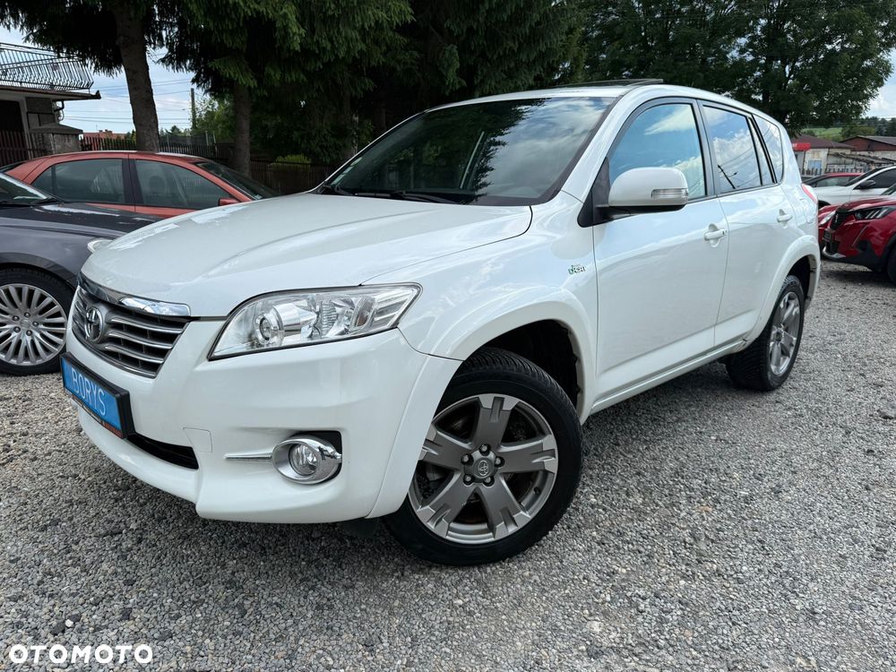 Toyota RAV4 2.2 D-4D 4x4 Automatik Executive - 2