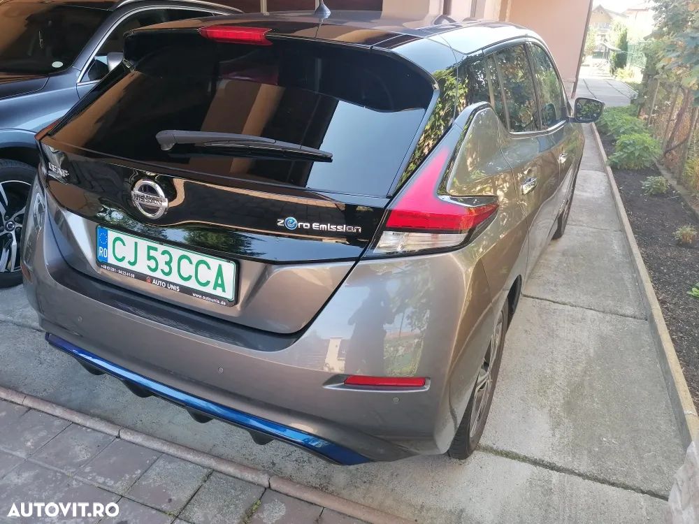Nissan LEAF 40 kWh Tekna - 13