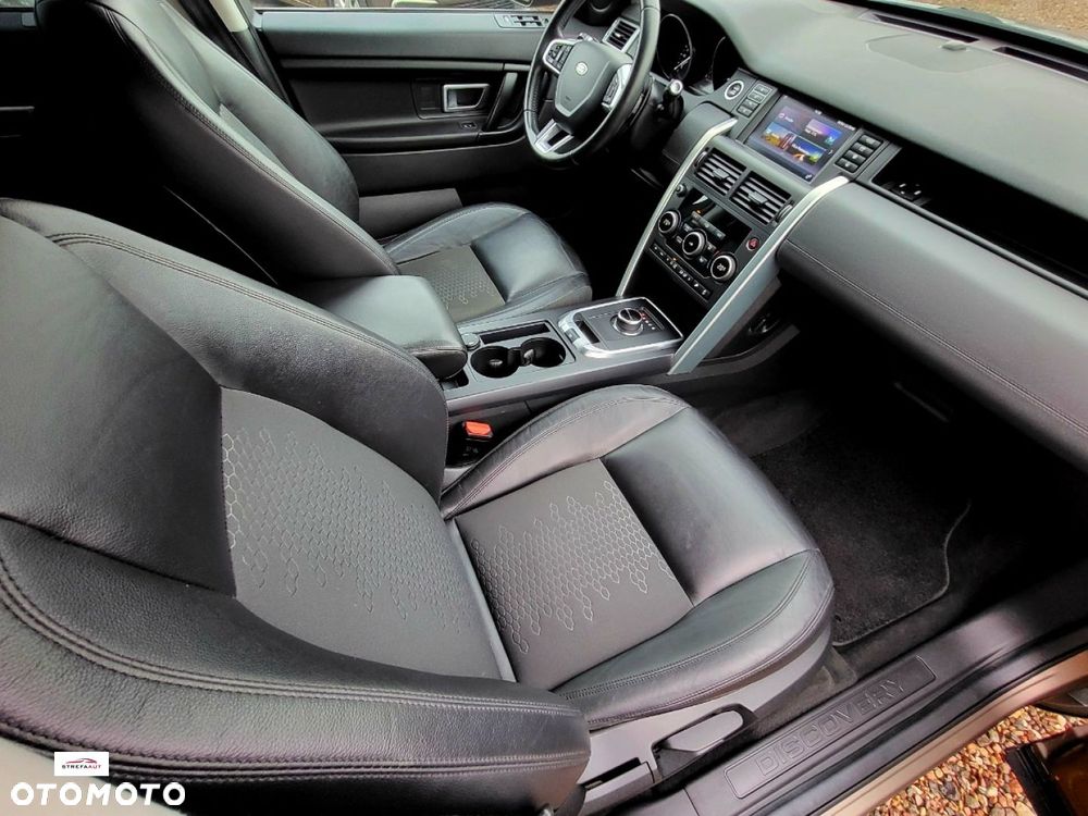 Land Rover Discovery Sport - 13
