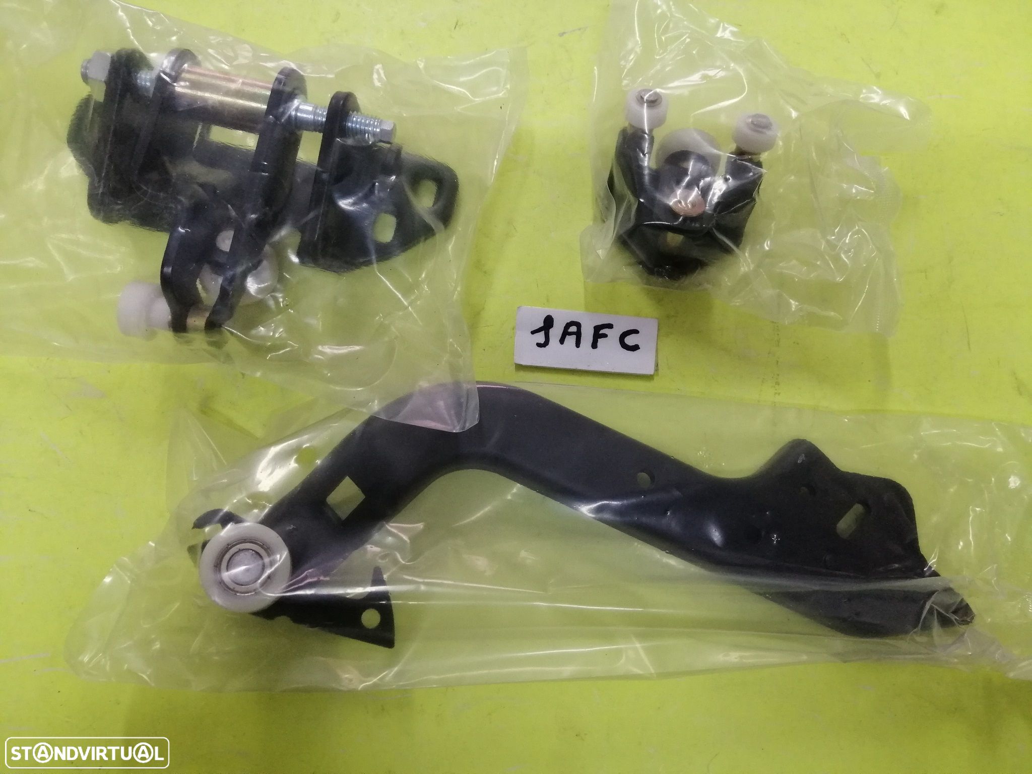Kit de rolamentos porta lateral correr Mercedes Sprinter W906 - 1