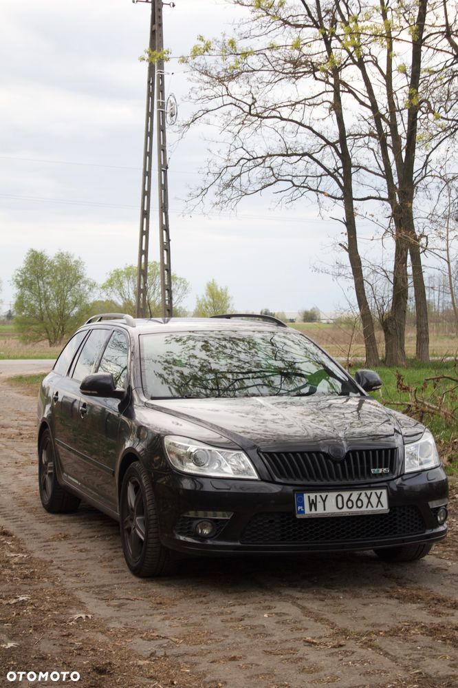 Skoda Octavia 2.0 TDI CR DPF RS - 1