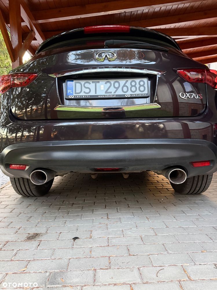 Infiniti QX70 3.7 S Premium EU6 - 33