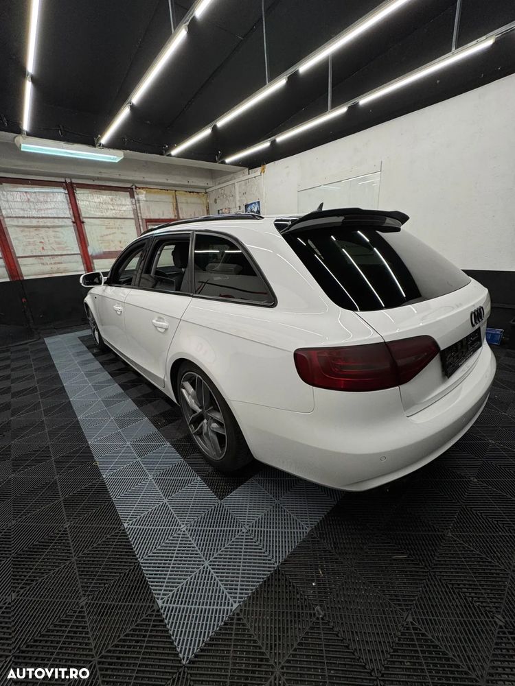 Audi A4 2.0 TDI DPF multitronic Attraction - 4