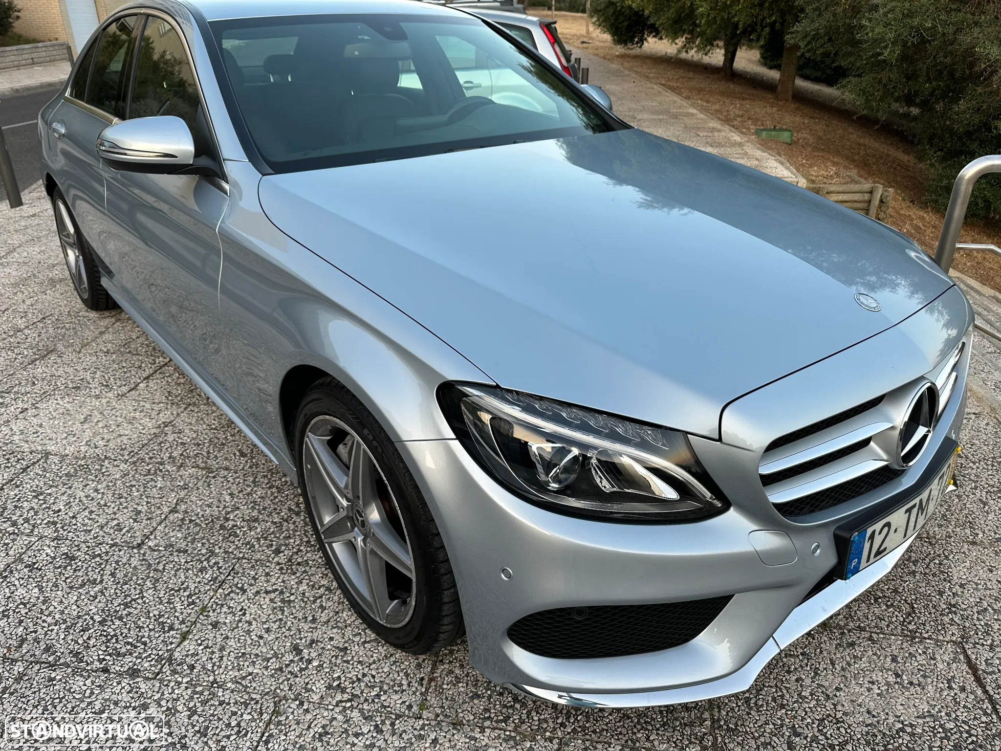 Mercedes-Benz C 300 h AMG Line - 21