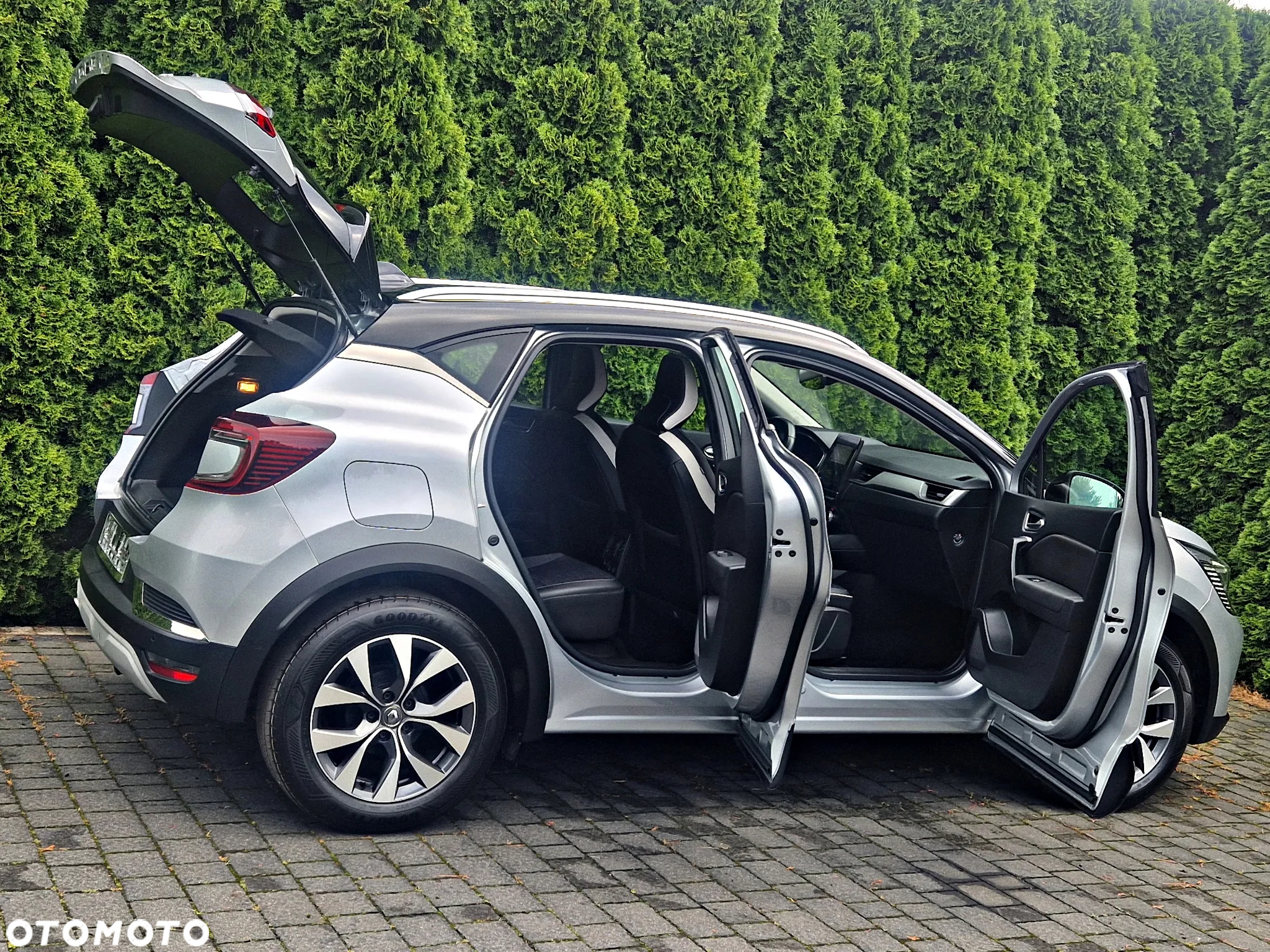 Renault Captur 1.3 TCe Intens EDC - 13