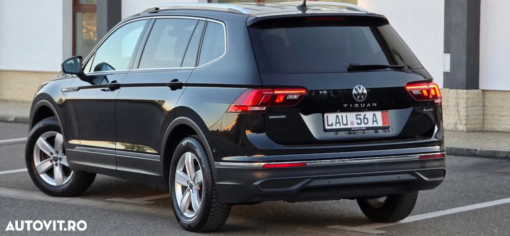 Volkswagen Tiguan 2.0 TDI SCR 4MOTION DSG R-Line - 12