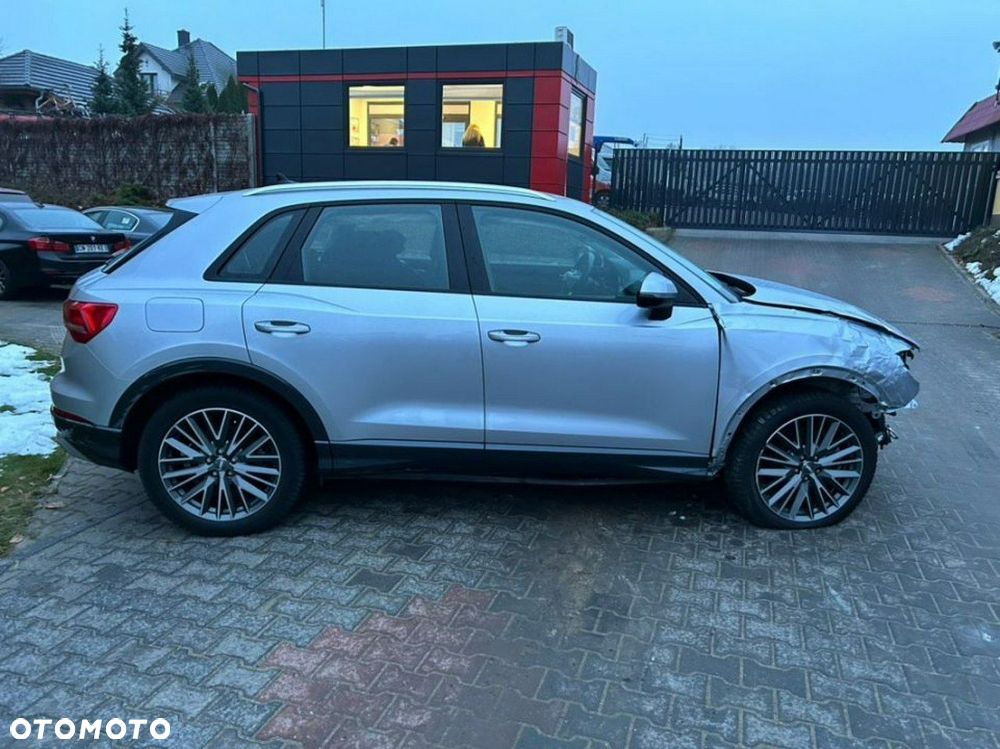 Audi Q3 40 TFSI Quattro S tronic - 8