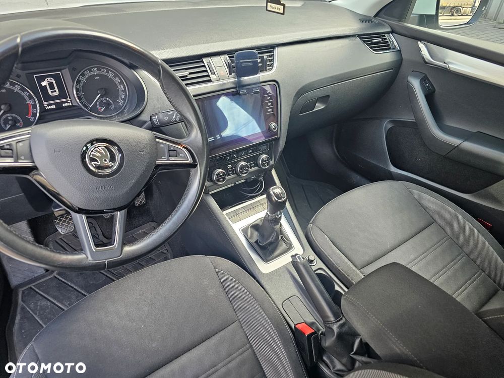 Skoda Octavia 1.6 TDI SCR Ambition - 13