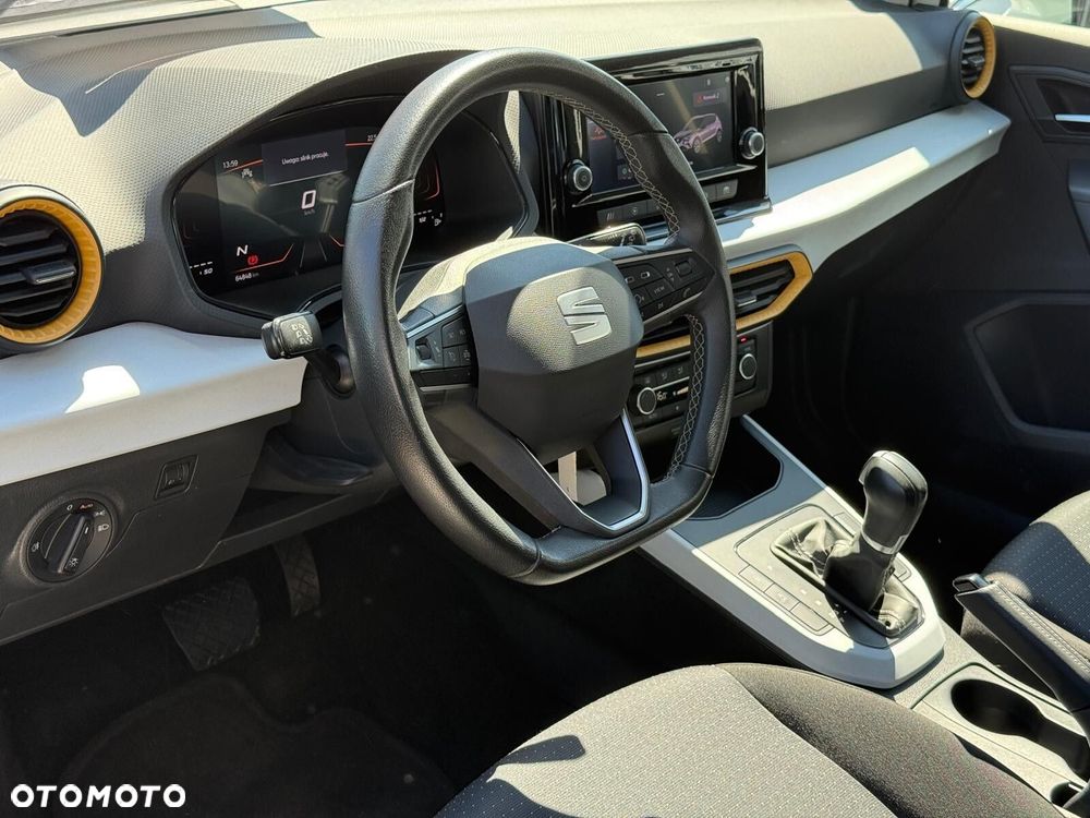 Seat Arona - 10