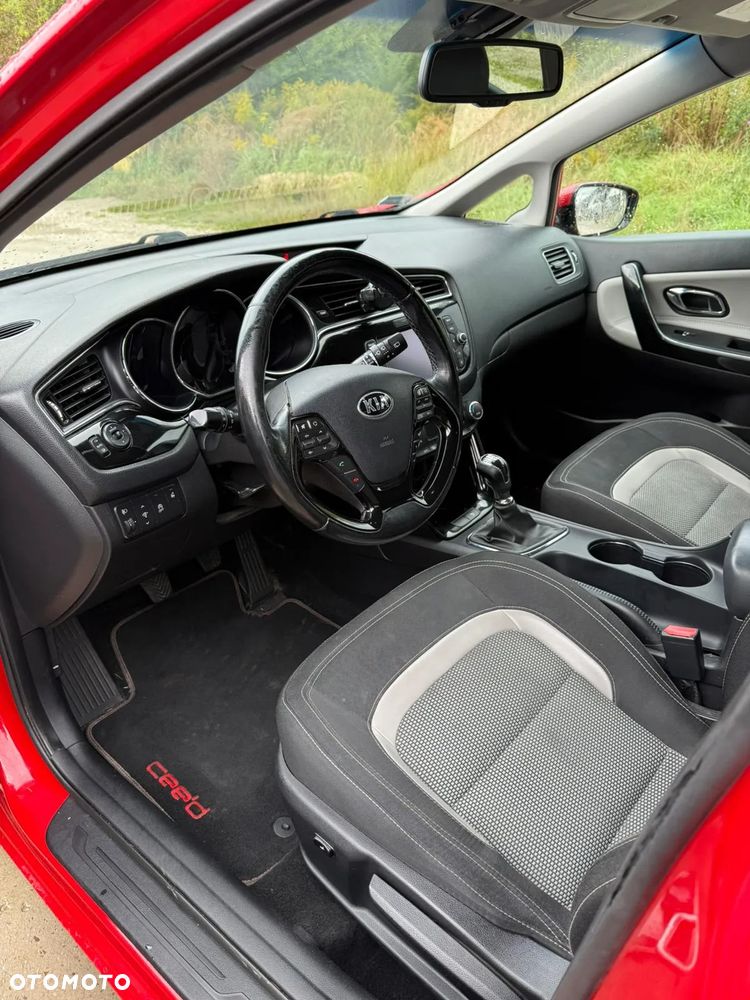Kia Ceed Cee'd 1.6 GDI L Business Line - 12