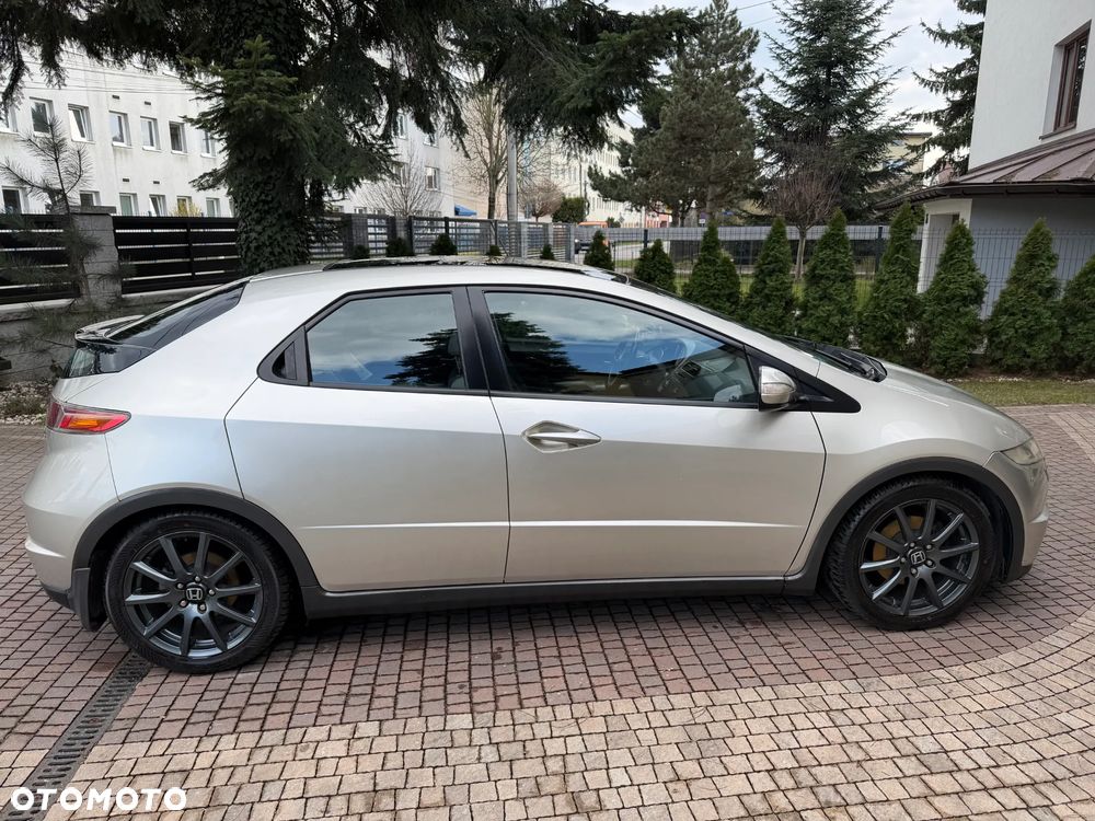 Honda Civic 1.8 Executive - 6