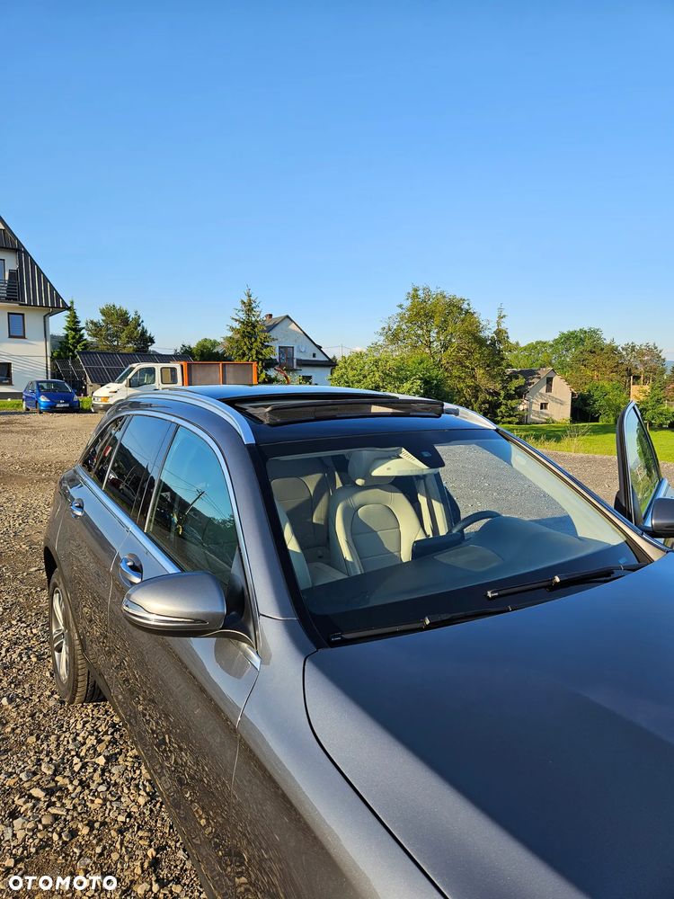 Mercedes-Benz GLC 300 4Matic 9G-TRONIC - 17