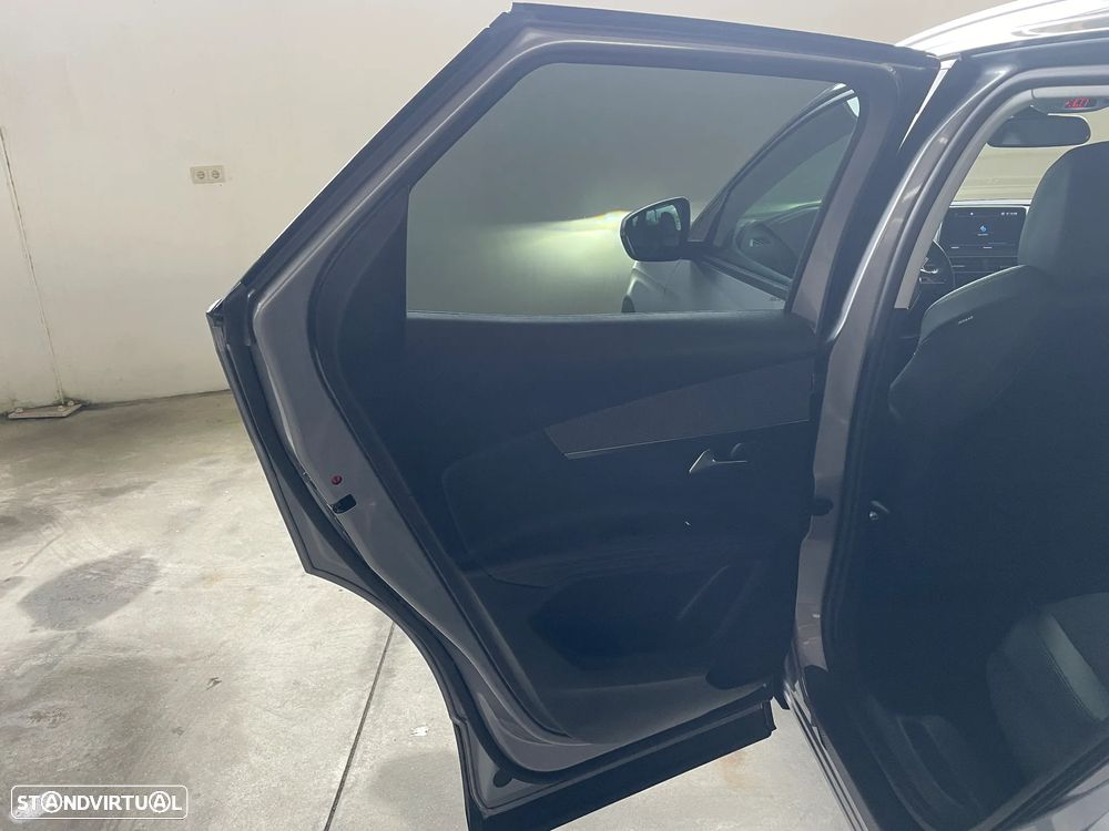 Peugeot 3008 BlueHDi 130 Stop & Start EAT8 Allure - 12