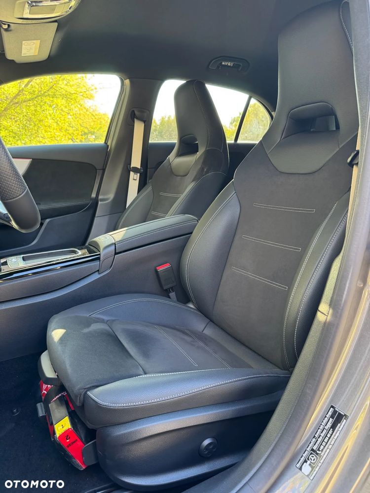 Mercedes-Benz Klasa A 250 e PHEV AMG Line 8G-DCT - 6
