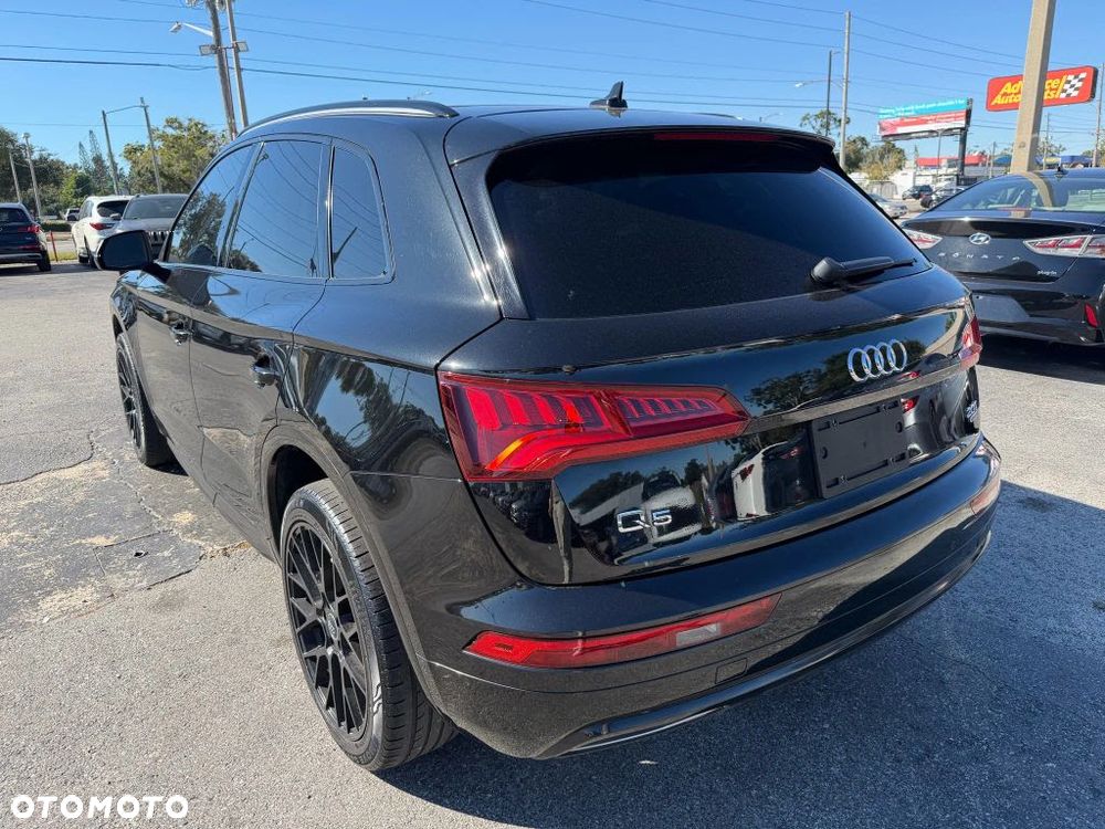 Audi Q5 2.0 TFSI Quattro S tronic design - 6