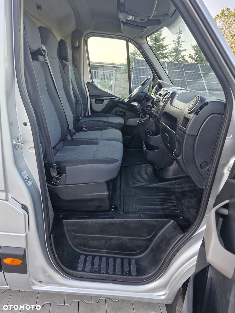 Renault Master - 24