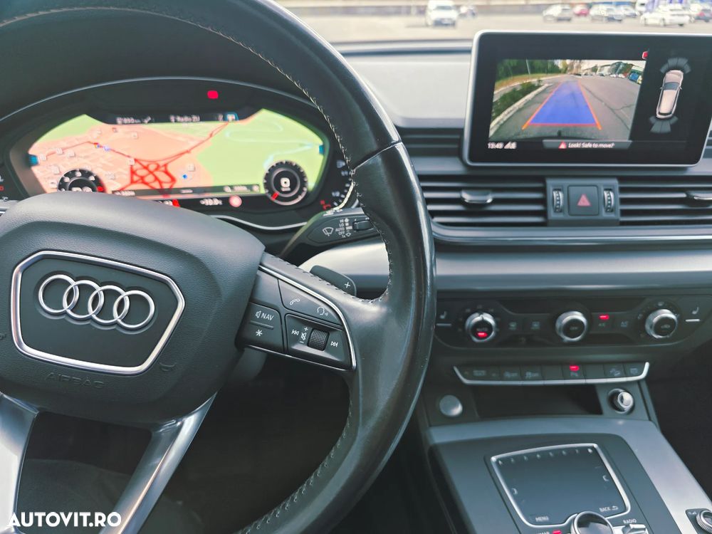 Audi Q5 2.0 40 TDI quattro S tronic Design - 11
