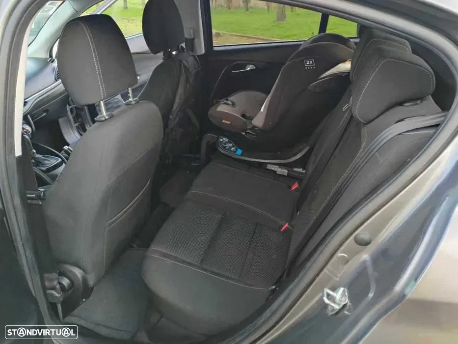 Fiat Tipo 1.6 M-Jet Lounge DCT - 4