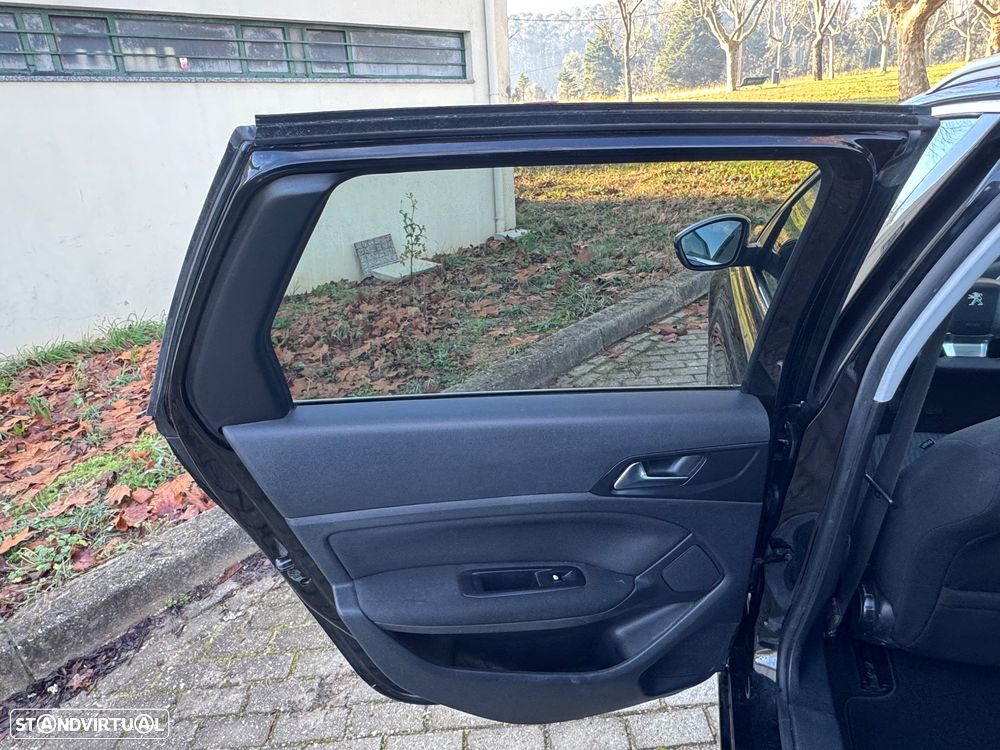 Peugeot 308 SW BlueHDi 120 Stop & Start Business-Line - 25