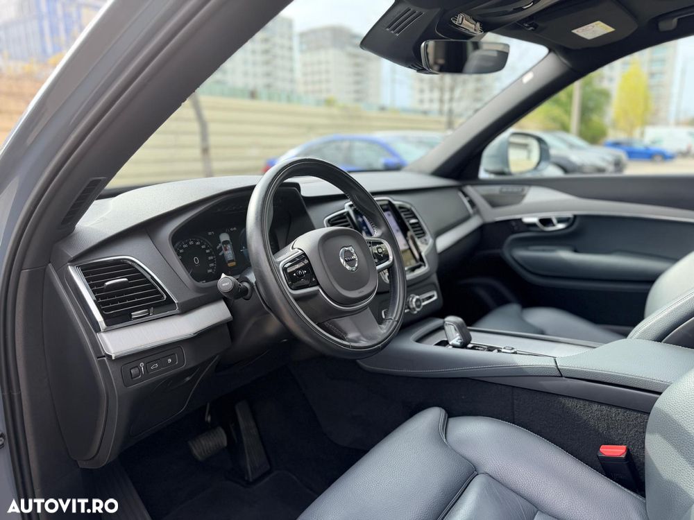 Volvo XC 90 Recharge T8 eAWD R-Design - 10