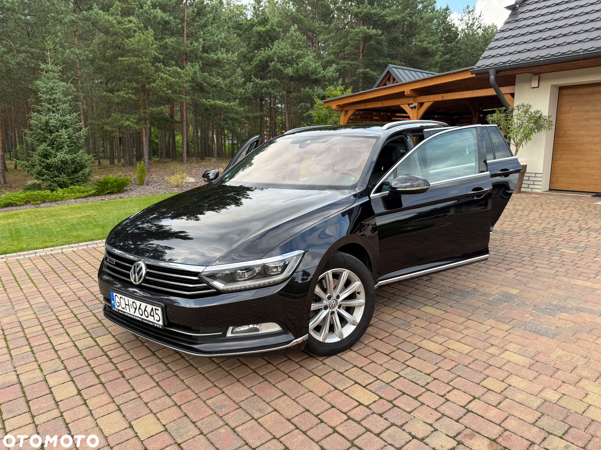 Volkswagen Passat Variant 2.0 TDI SCR 4Motion DSG Highline - 17