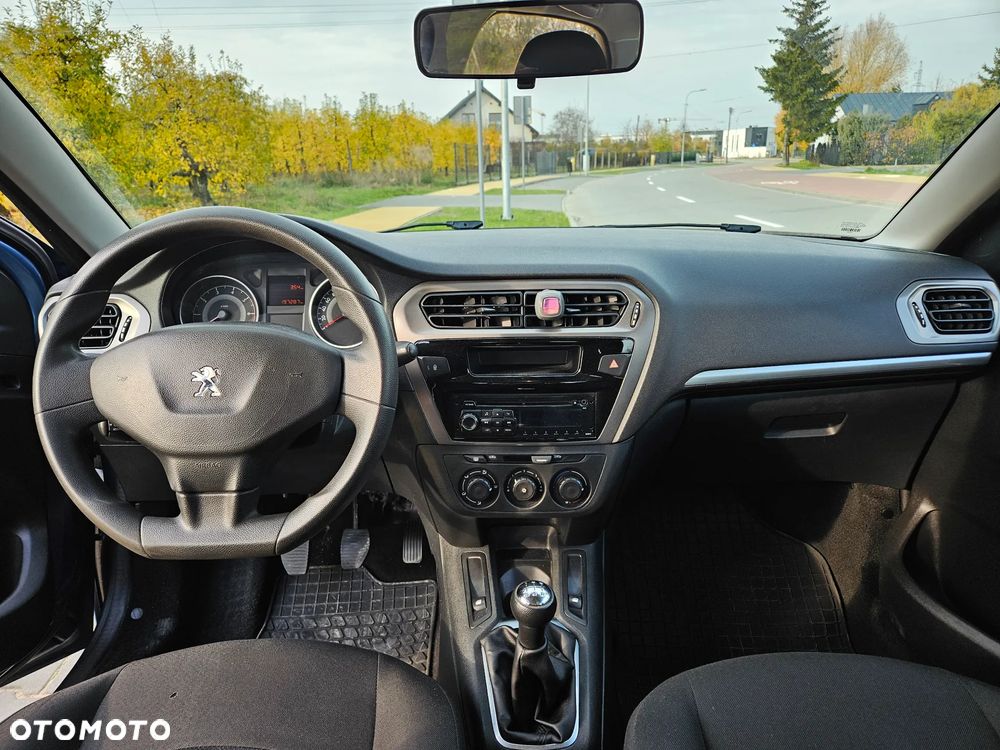 Peugeot 301 1.2 Pure Tech Active - 10