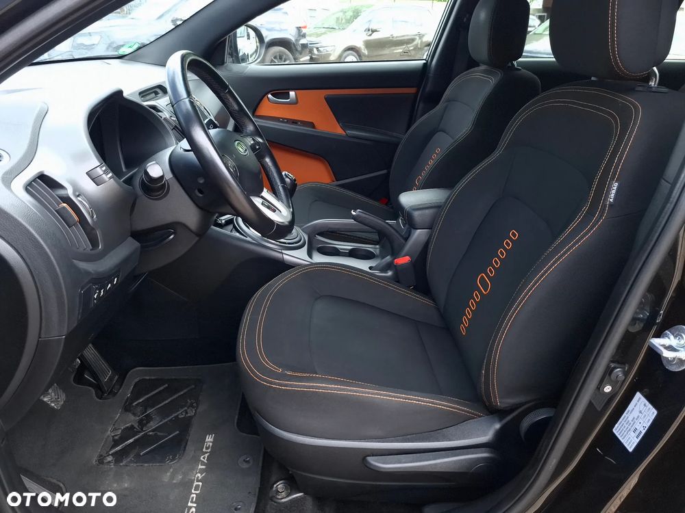 Kia Sportage 2.0 CRDI 184 4WD Fifa World Cup Edition - 24