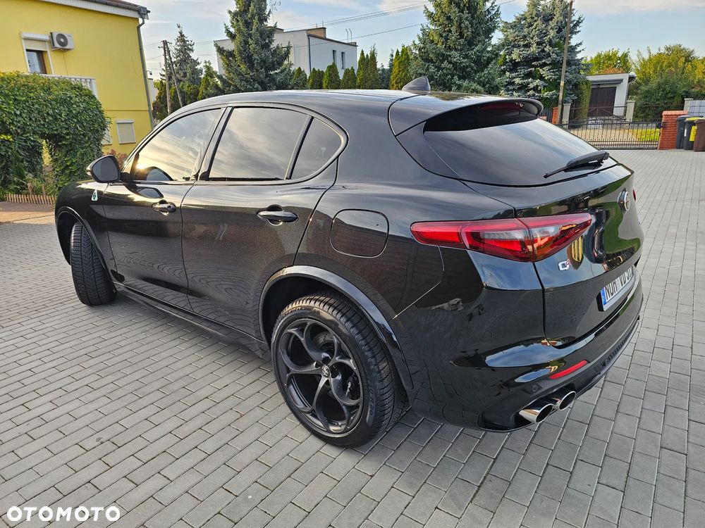 Alfa Romeo Stelvio 2019 photo 2