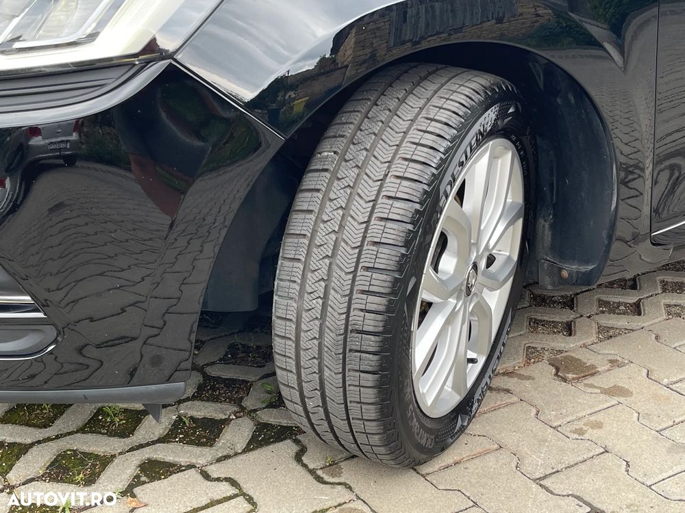 Renault Clio ENERGY TCe 90 Start & Stop Intens - 32