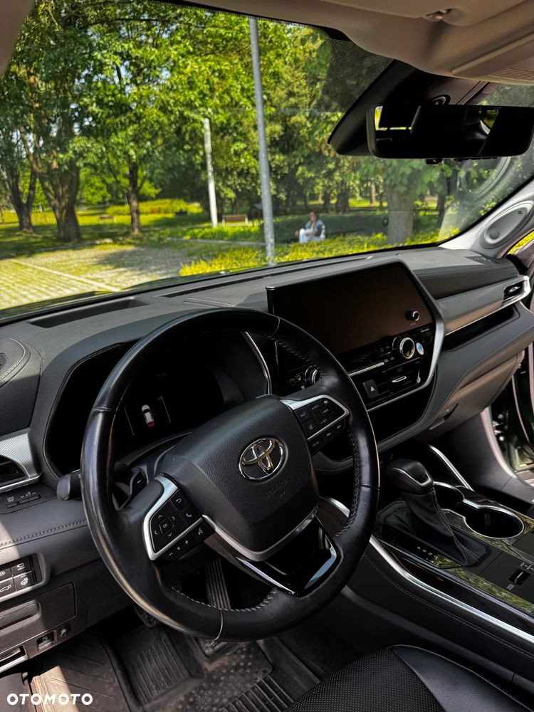 Toyota Highlander 2.5 Hybrid Executive - 16