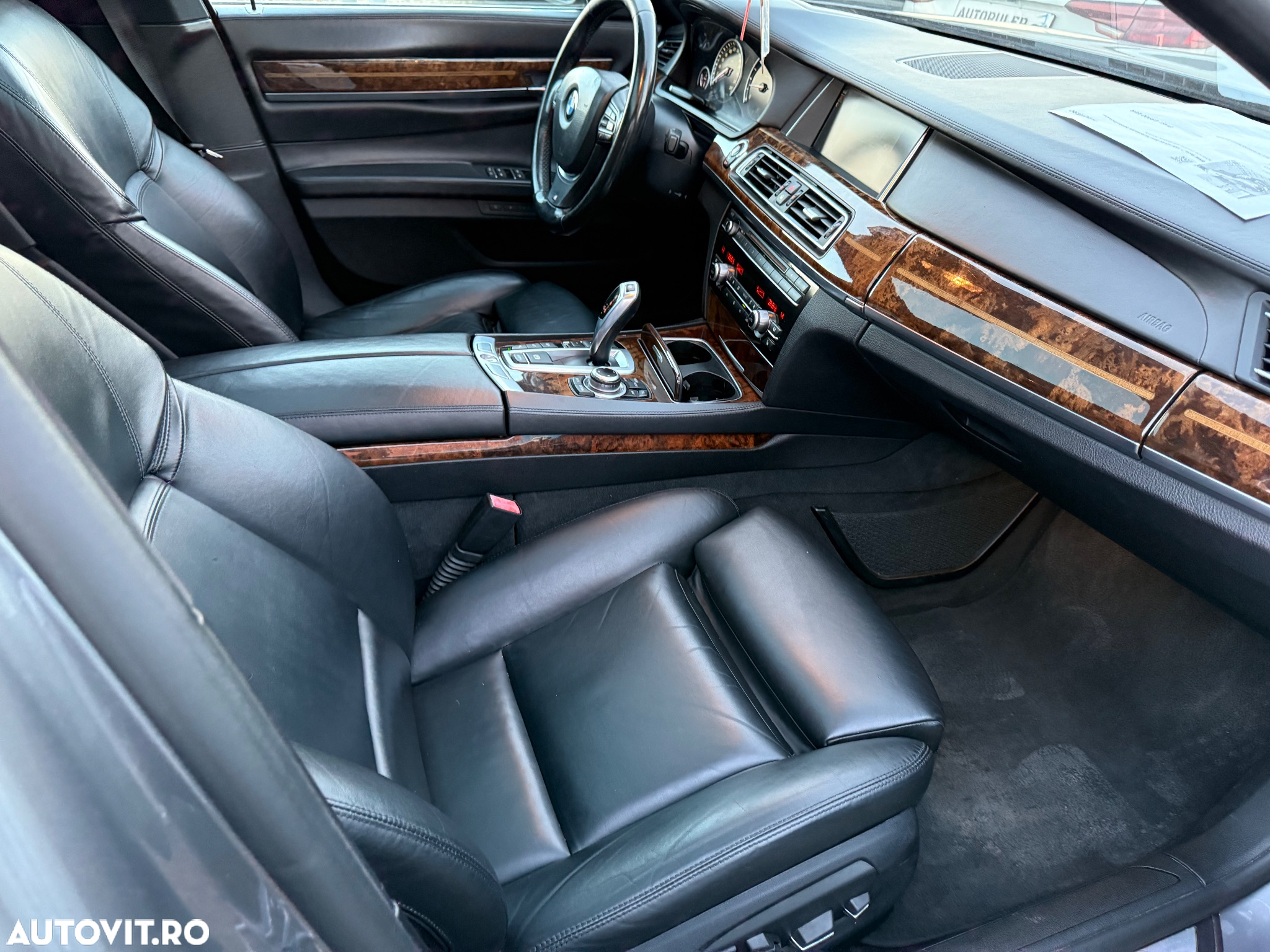 BMW Seria 7 750Ld xDrive Blue Performance Edition Exclusive - 9