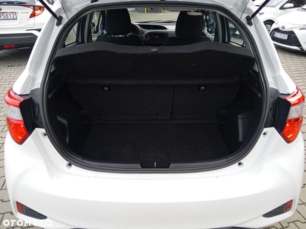 Toyota Yaris - 18
