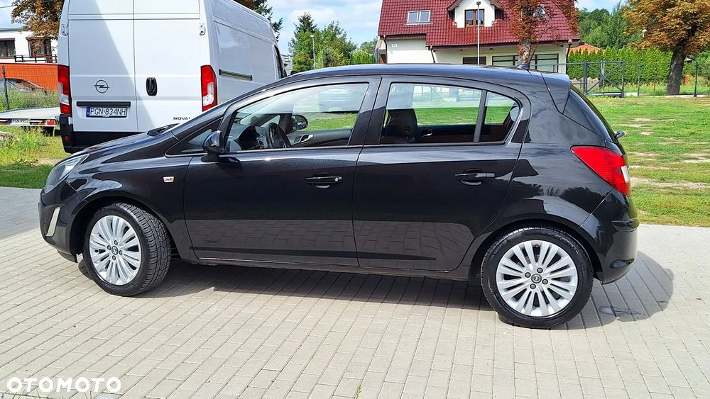 Opel Corsa 1.2 16V Enjoy - 4
