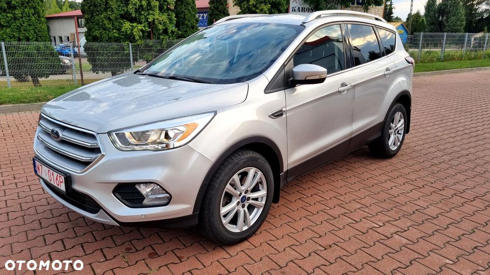 Ford Kuga 2.0 TDCi 4x2 Titanium - 11