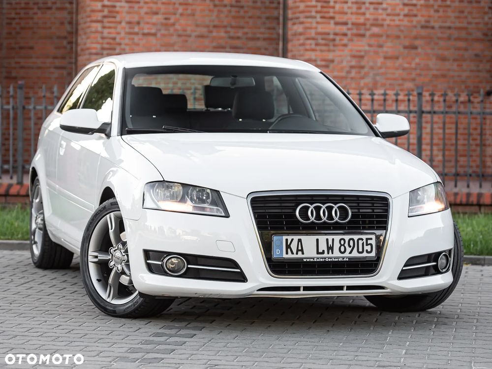 Audi A3 3-drzwiowe 1.2 TFSI S line Sportpaket - 2