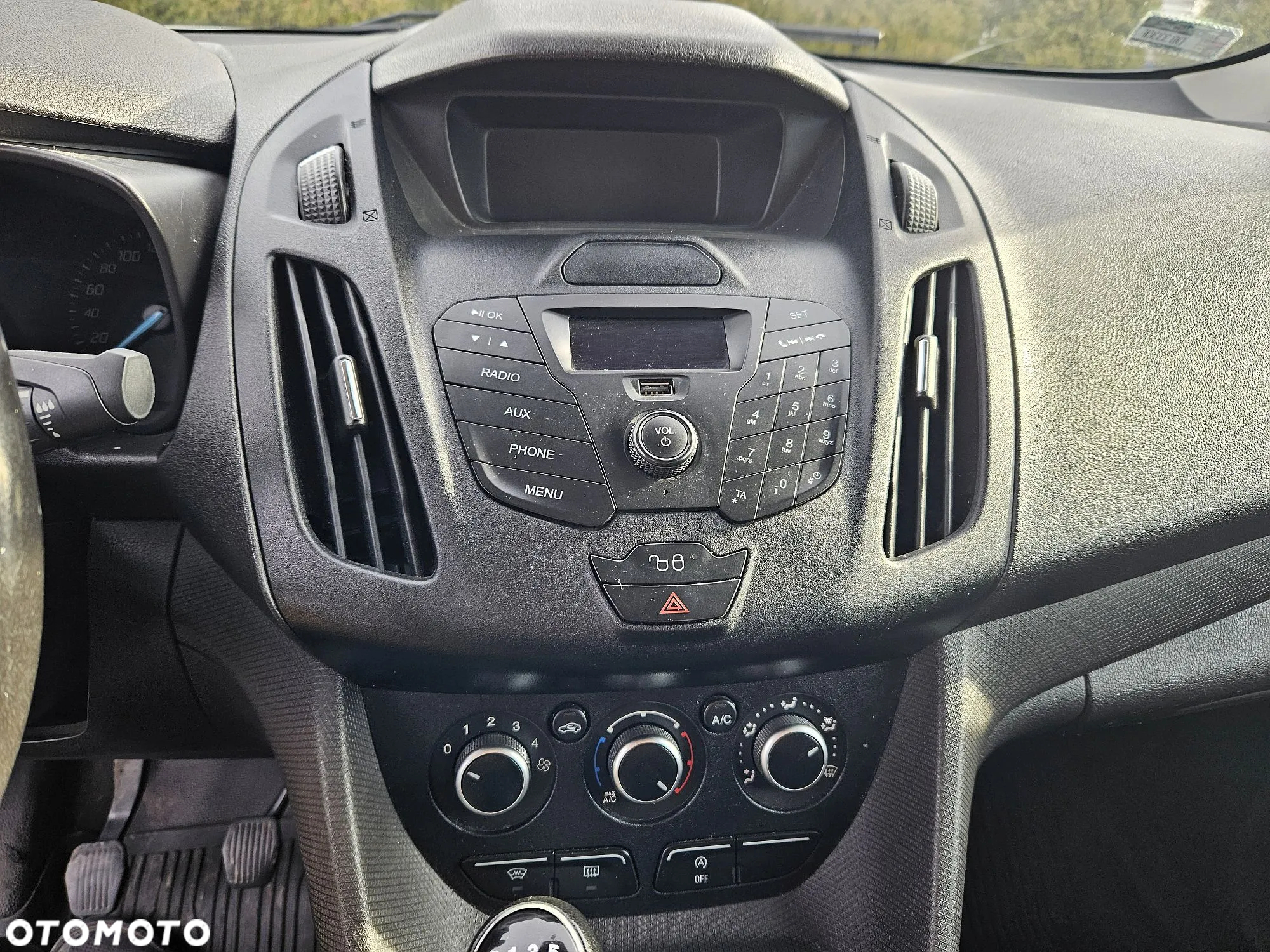 Ford TRANSIT CONNECT - 14