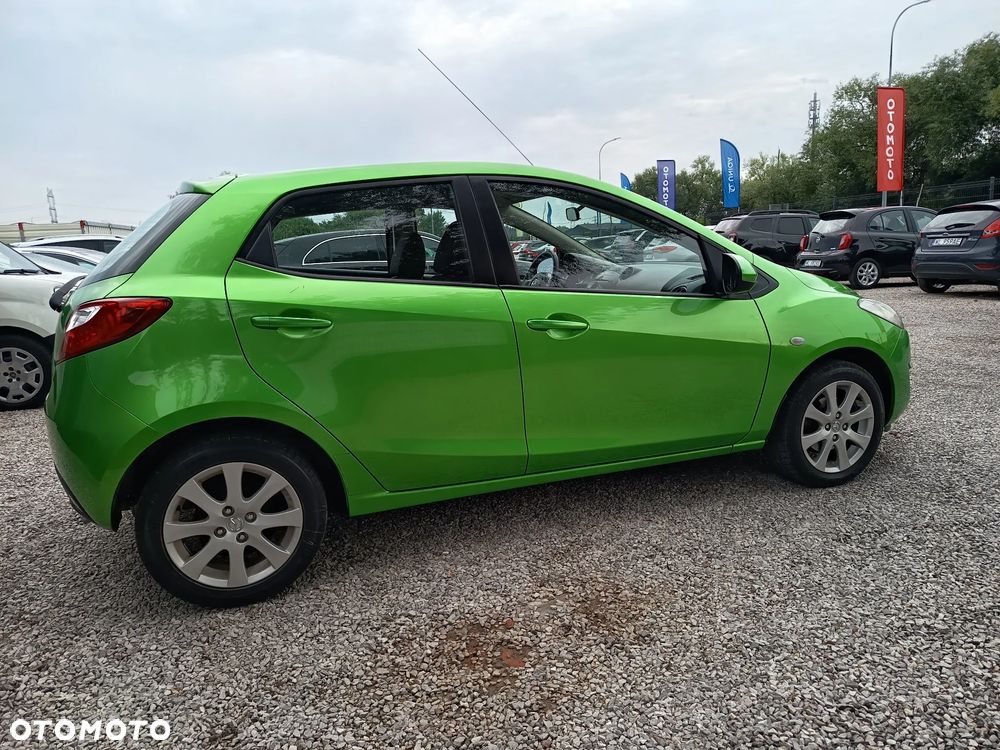 Mazda 2 1.3 MZR Active - 12