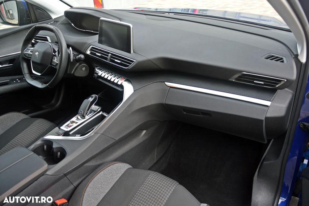 Peugeot 3008 1.2 PureTech 130 EAT8 Allure Pack - 27