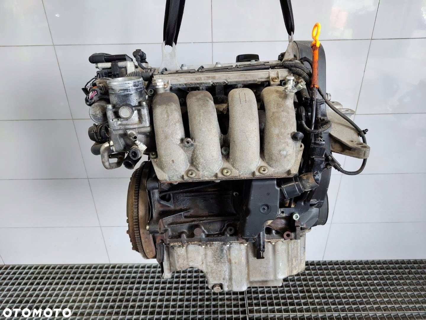 SILNIK BLOK KOMPLETNY 1.6 16V AUS VW GOLF IV OCTAVIA I LEON I TOLEDO II A3 - 8
