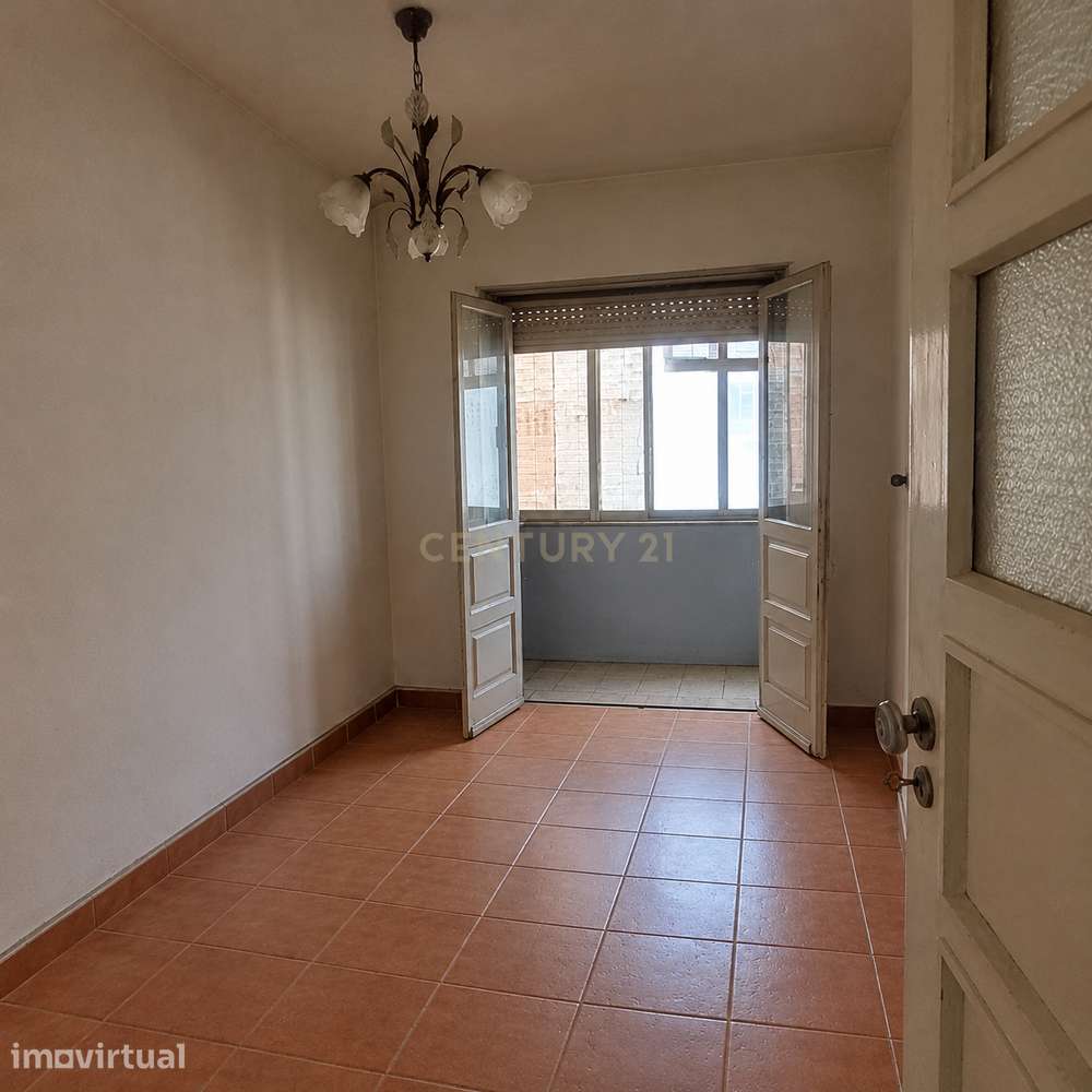 T1 no Alto do Seixalinho – Barreiro | 63 m² - Grande imagem: 2/13
