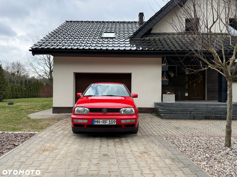 Volkswagen Golf 1.8 CL - 2