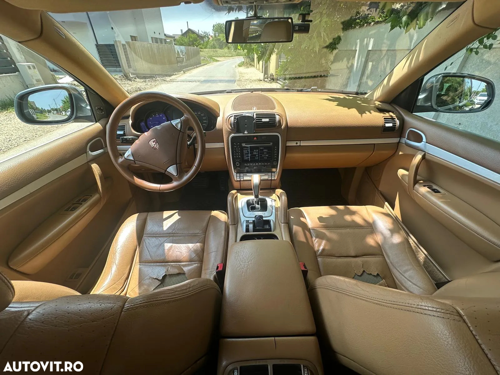 Porsche Cayenne - 13