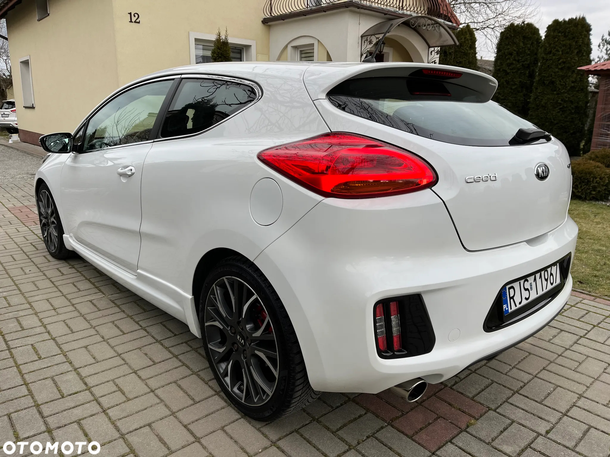 Kia Ceed 1.6 T-GDI GT - 7