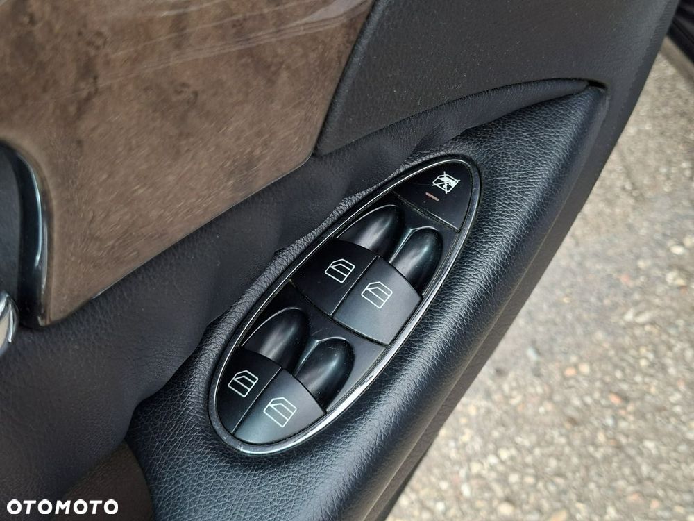 Mercedes-Benz Klasa E 220 CDI Automatik Avantgarde - 15